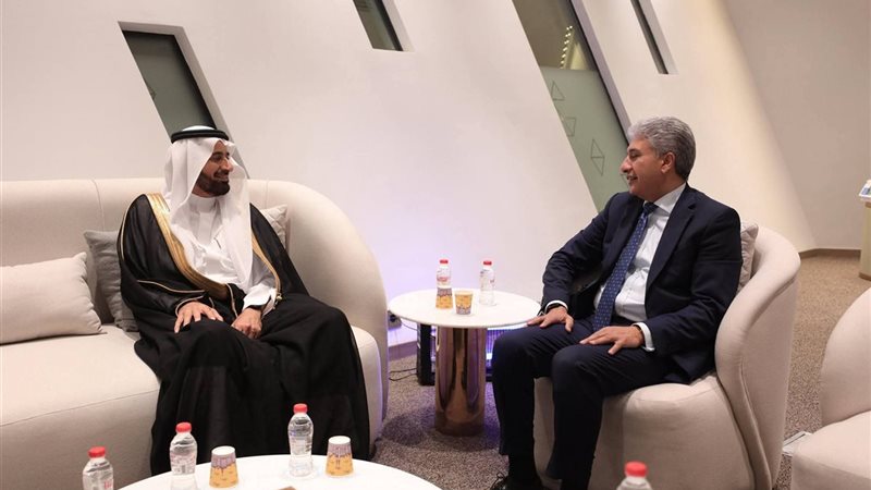 شريف فتحي خلال لقائه وزير الحج السعودي