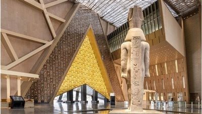 إحياء عبقرية المصري القديم.. بدء إعادة تركيب مركب خوفو الثانية بالمتحف المصري