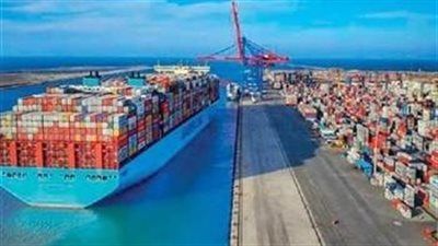 تداول 28 سفينة للحاويات والبضائع العامة بميناء دمياط