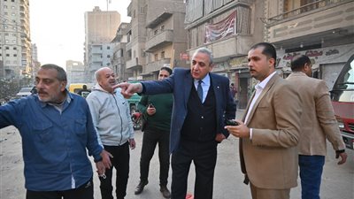 بالصور.. محافظ الغربية يقود حملة نظافة ورفع إشغالات في مدينة المحلة