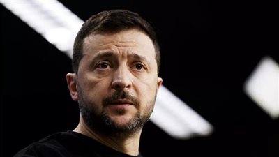 بوليتيكو: زيلينسكي يلمّح لتنازلات إقليمية ضمن خطة السلام