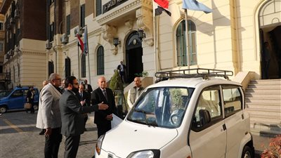 القاهرة تبدأ استبدال «التوك توك» بسيارات «كيوت» كبديل حضاري وآمن