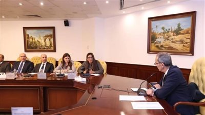 وزير الاتصالات : تحديث البرامج التدريبية باستمرار