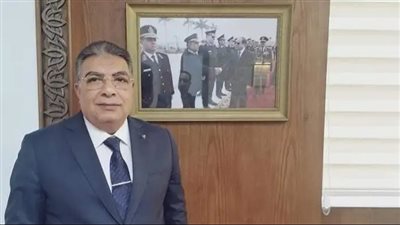 محافظ الدقهلية يزور كنائس المنصورة لتهنئة الإخوة المسيحيين بعيد الميلاد المجيد