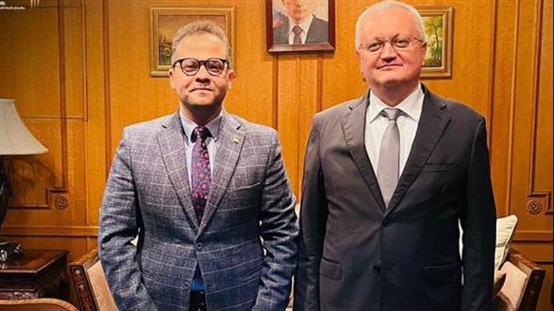 خلال اللقاء