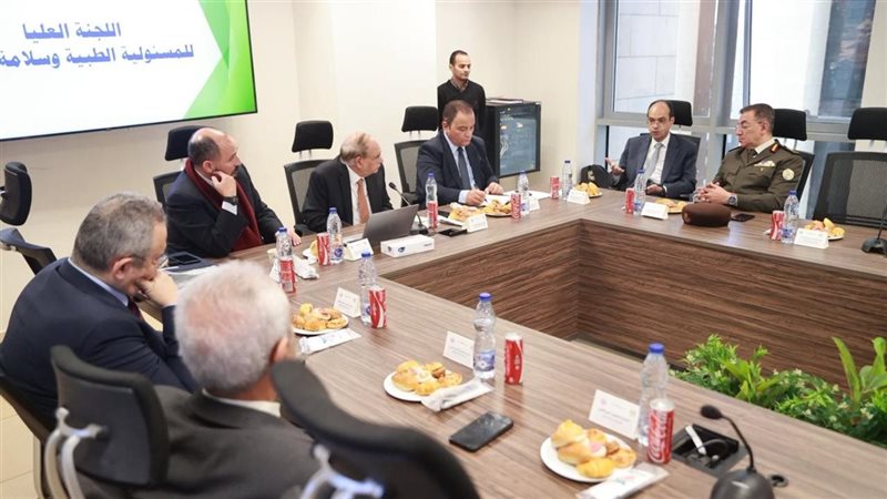 اجتماع اللجنة العليا