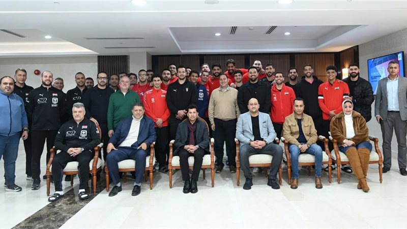 أشرف صبحي وزير الشباب