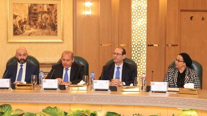 المستشارة أمل عمار