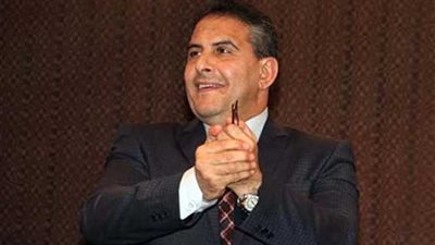 طاهر أبو زيد يطالب بتكريم المنتخب الوطني بالبرلمان