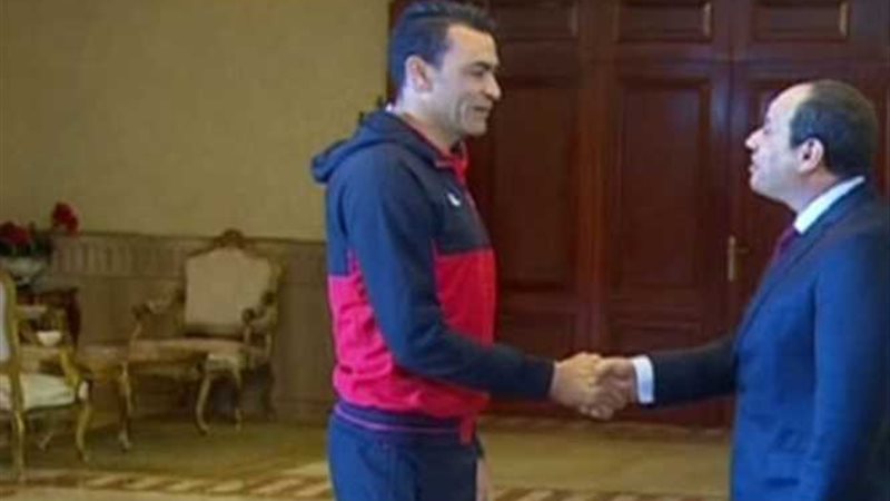 تفاصيل الحوار الخاص