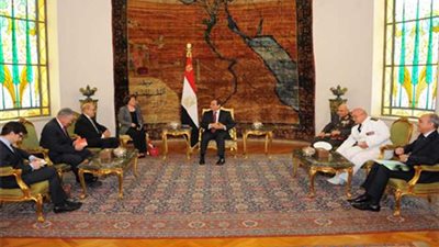 الرئيس السيسي يستقبل وزير الدفاع الفرنسي‎