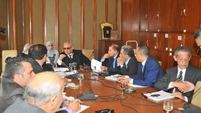 الحكومة تتقدم بحل وسط بشأن أزمة الإشراف القضائى ..وجدل بالتشريعية