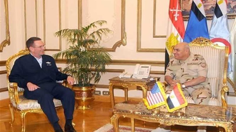 وزير الدفاع ورئيس