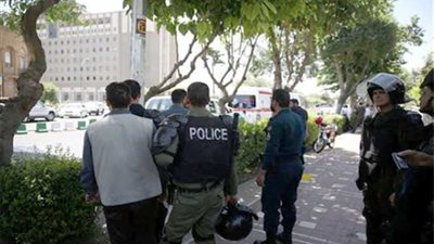 أنباء عن هجوم ثان قرب ضريح الخميني بطهران