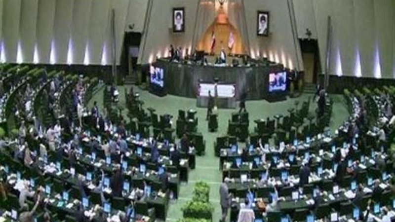 أنباء عن تفجير انتحاري