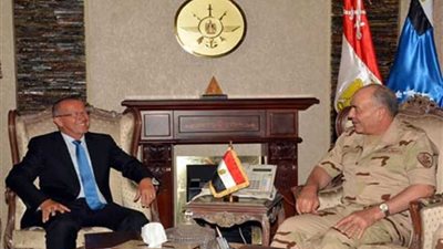 رئيس الأركان يلتقي المبعوث الأممي إلى ليبيا