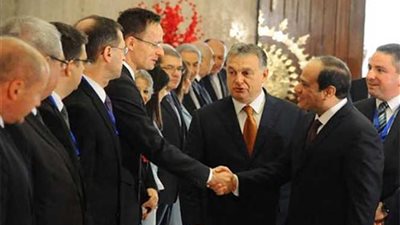 تفاصيل جلسة مباحثات بين الرئيس السيسي مع رئيس وزراء المجر‎