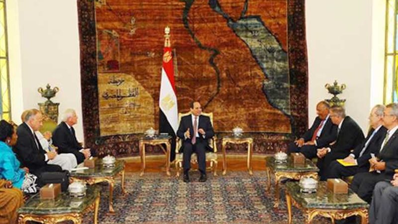 الرئيس السيسى يستقبل