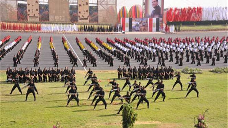 طلبة أكاديمية الشرطة