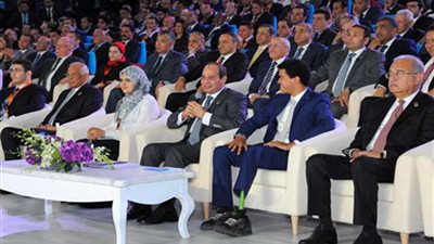بحضور الرئيس .. بدء الجلسة الثانية لمؤتمر الشباب بالإسكندرية لمناقشة رؤية مصر 2030