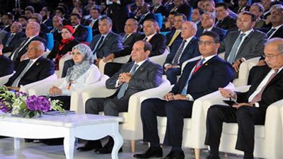 الرئيس السيسي: التردد في اتخاذ القرار السليم المدروس 