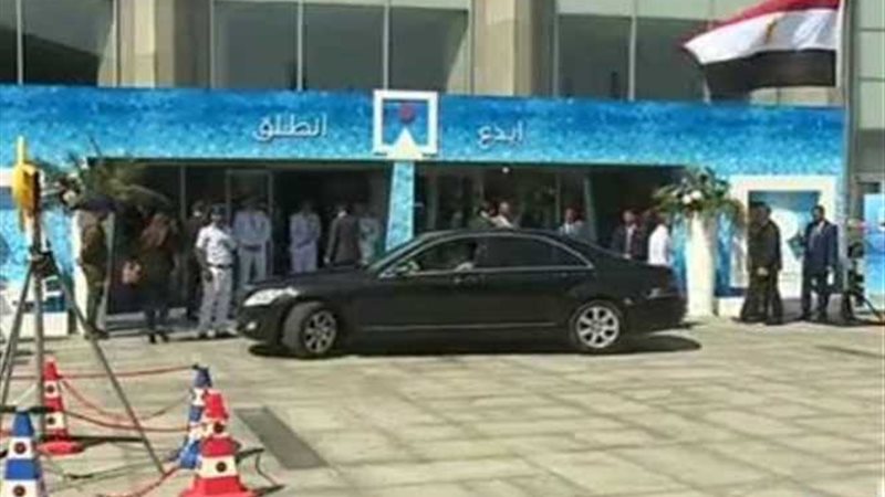 وصول الرئيس السيسي