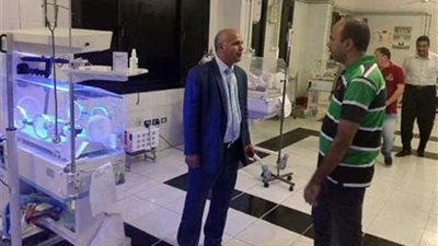 التحقيق مع طبيبين ونقل ثالث بمستشفى سمسطا المركزى