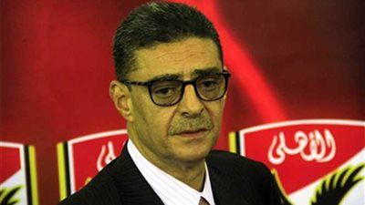 رئيس الأهلي يشيد بدور سفير مصر بتونس