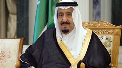 عاجل – الملك سلمان يمنح المرأة حق 