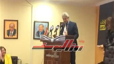 في حفل توقيع «هيكل الآخر».. وائل الإبراشي: روزاليوسف هي منهج الصحافة الحقيقي