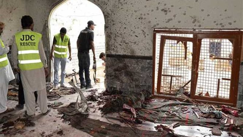 انتحاري يستهدف مسجدا