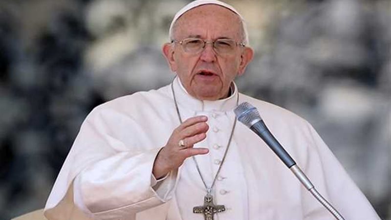 بابا الفاتيكان يشارك