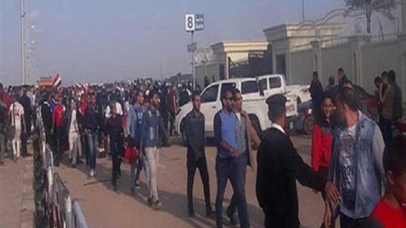 بالصور.. بدء توافد