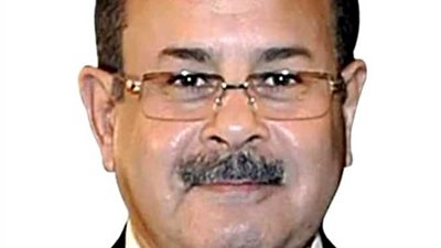 وزير الداخلية يهنئ الرئيس والشعب بتأهل المنتخب لكأس العالم