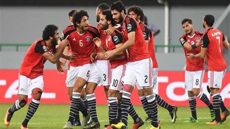 بالصور- احتفال الفنانين