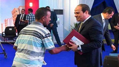 السيسي يفتتح مشروع حي الأسمرات
