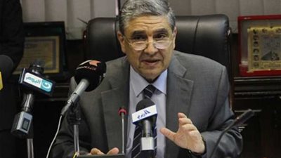 شاكر: محطة توليد كهرباء العاصمة الإدارية الجديدة تعمل بقدرة 4800 ميجا وات