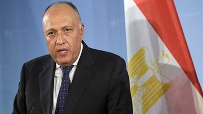 شكري يتلقى اتصالا من وزير خارجية العراق