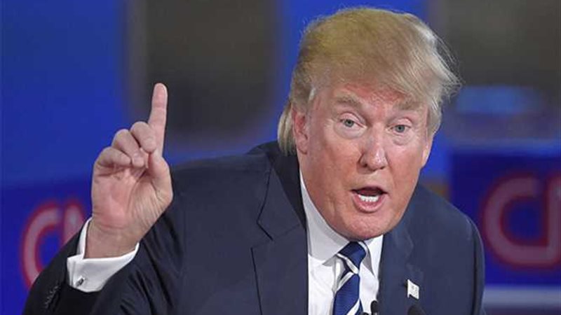 ترامب يتهم كومي بـحماية