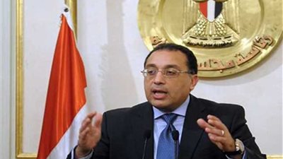 وزير الإسكان: نتابع مشروعات المرافق المنفذة بالقروض والمنح