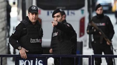 اعتقال فتاة بلجيكية مع طفلها بتهمة 