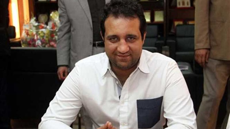 أحمد مرتضى يساند