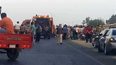 إصابة 12 فتاة في حادث تصادم بـ