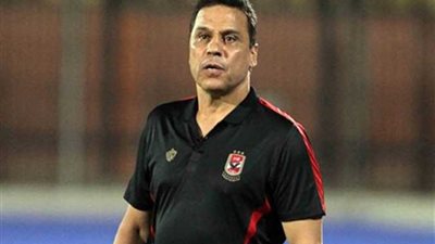 البدري يحاضر لاعبي الأهلي قبل موقعة الوداد