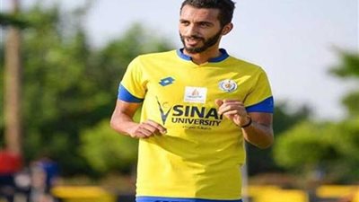 الإسماعيلى يعاقب 