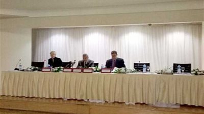 وزير الزراعة : برامج مع 