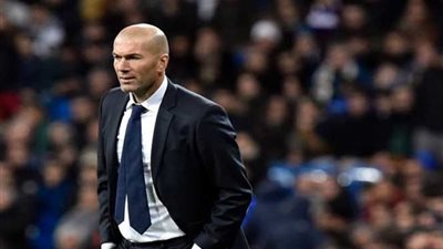 صحيفة إسبانية: زيدان يواجه أسوأ فتراته في النادي الملكي