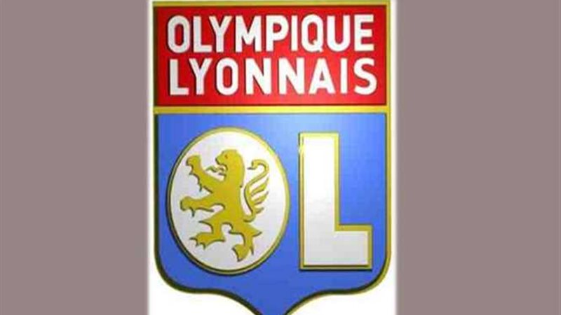 ليون يفوز على ميتز