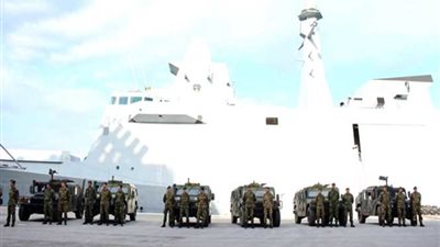 مصر واليونان تنفذان التدريب البحري الجوي المشترك 