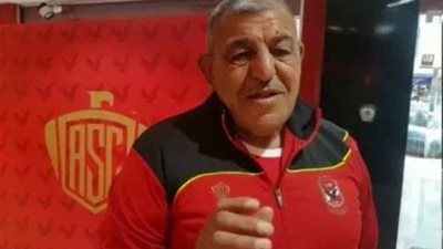 «عم حسين».. راهب في عشق الأهلي